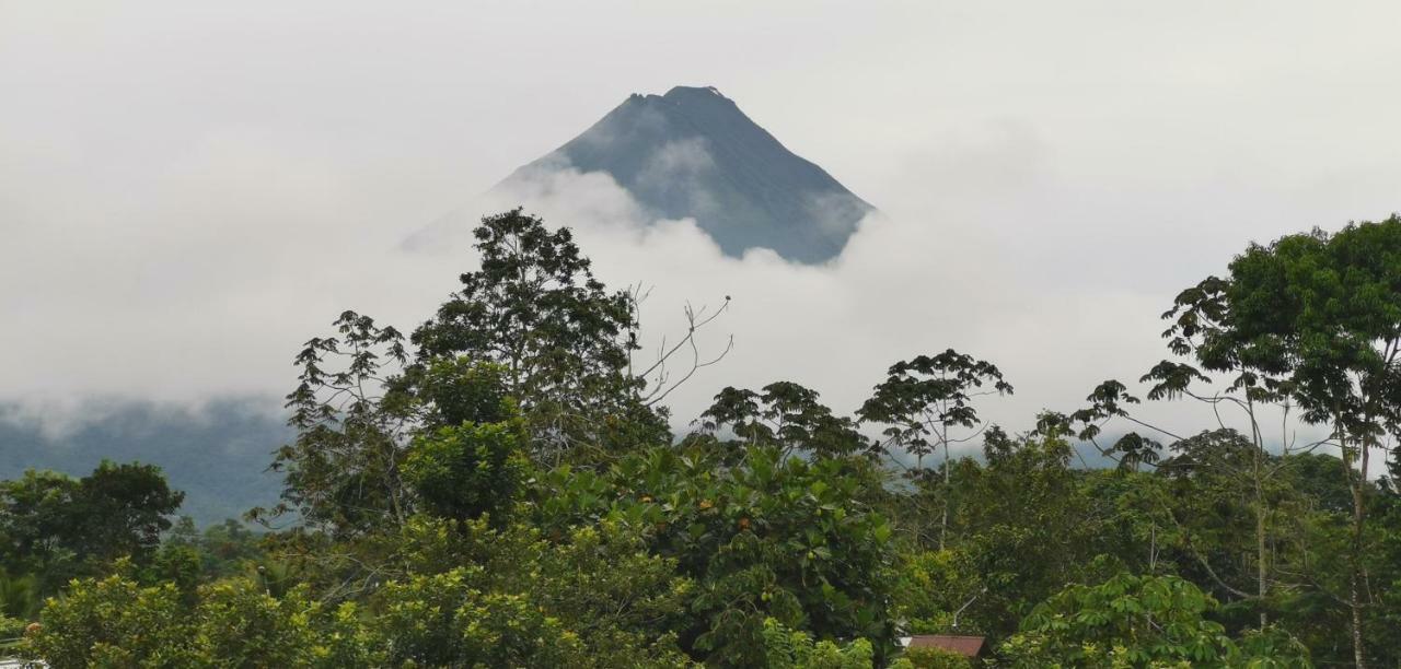 Hotel Campestre Arenal Ла Фортуна Экстерьер фото